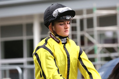 Hollie Doyle up close jockey
